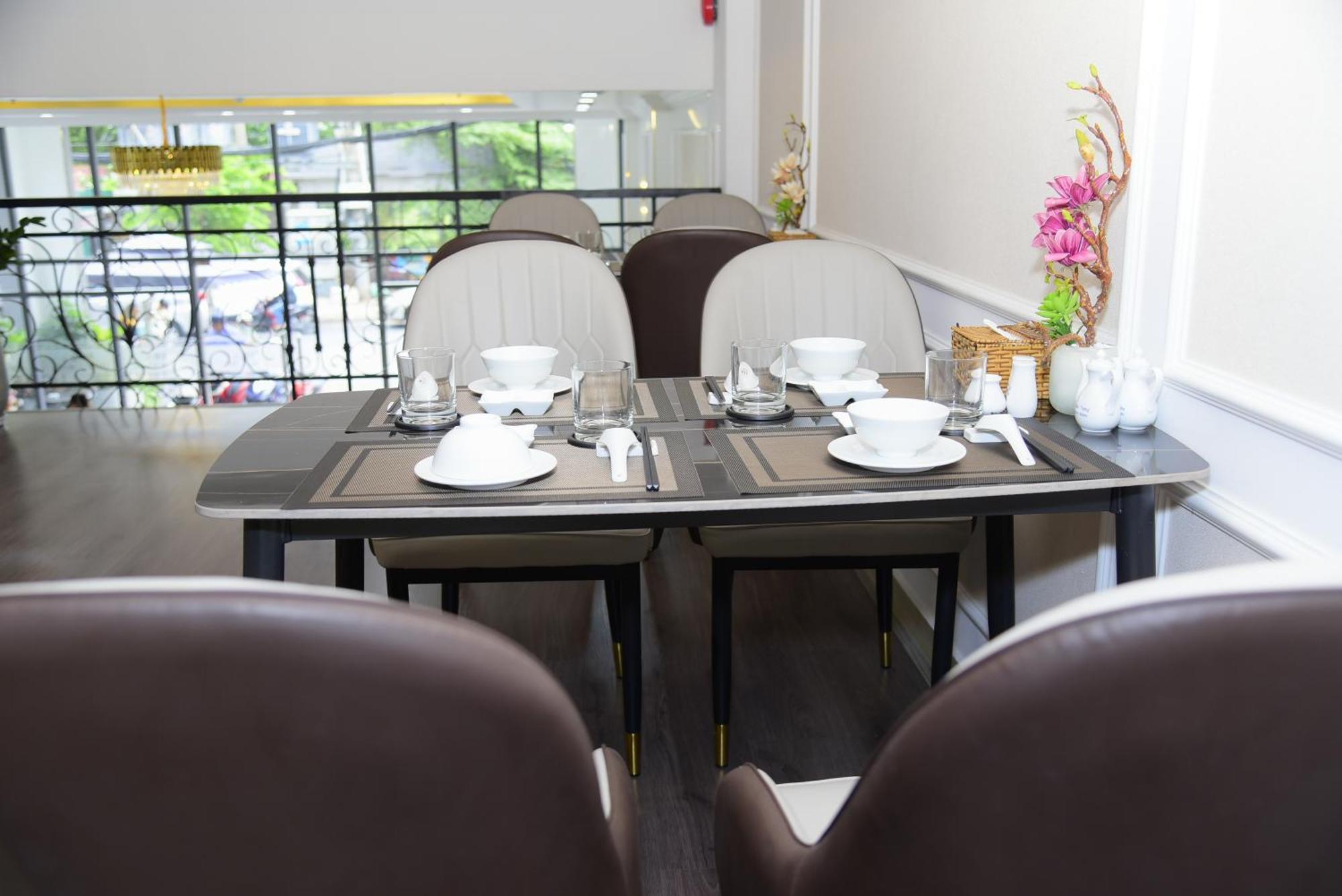 Hera Luxury Hotel Ho Chi Minh-stad Buitenkant foto